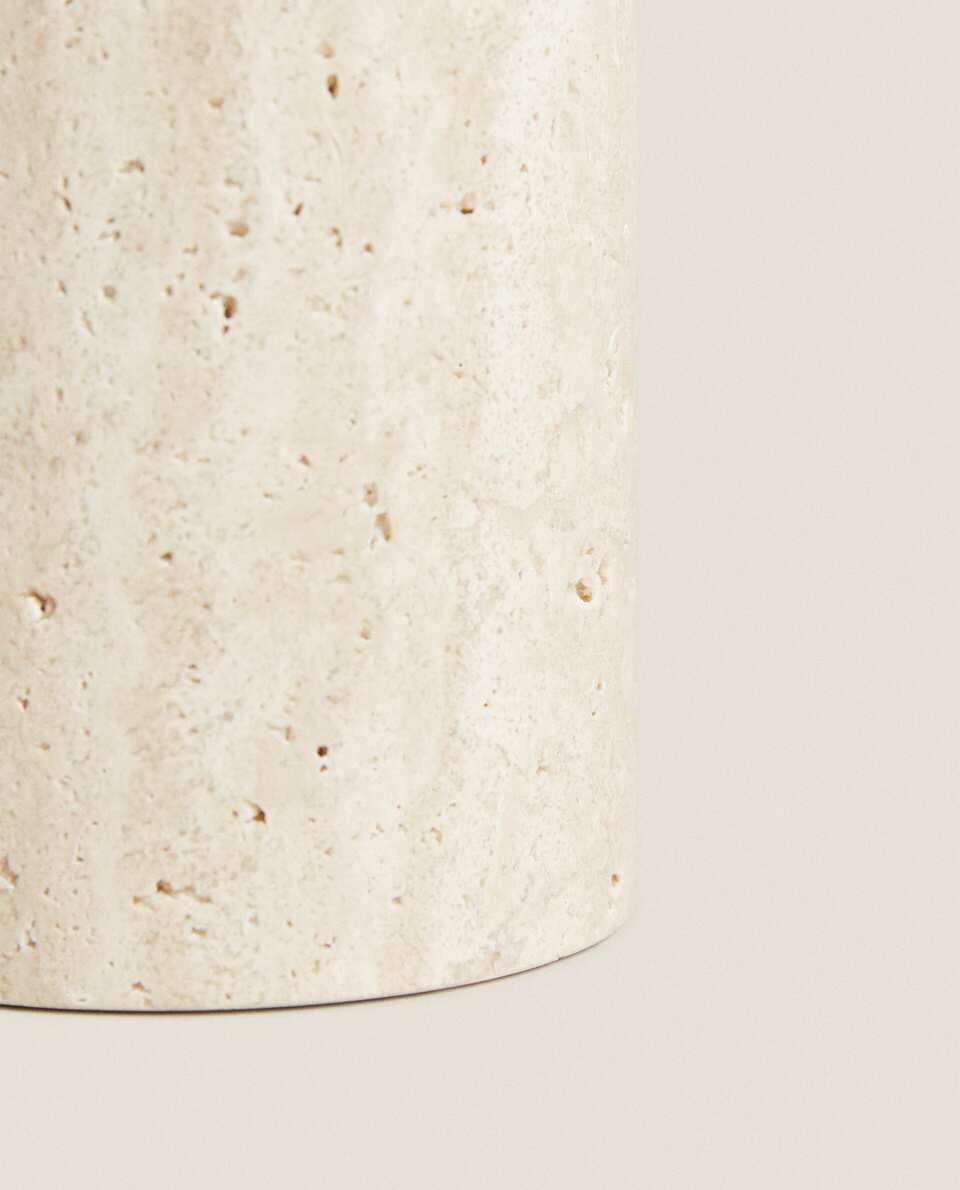 Customizable Solid Stone Blocks for Creative Retail Solutions